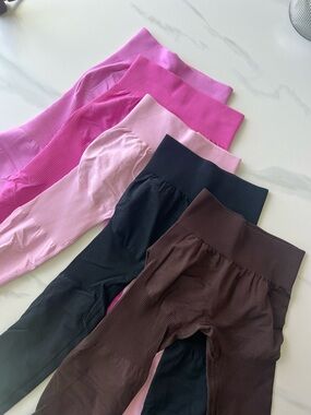 Lazuli Label Scrunch Sculpt Leggings Bundle